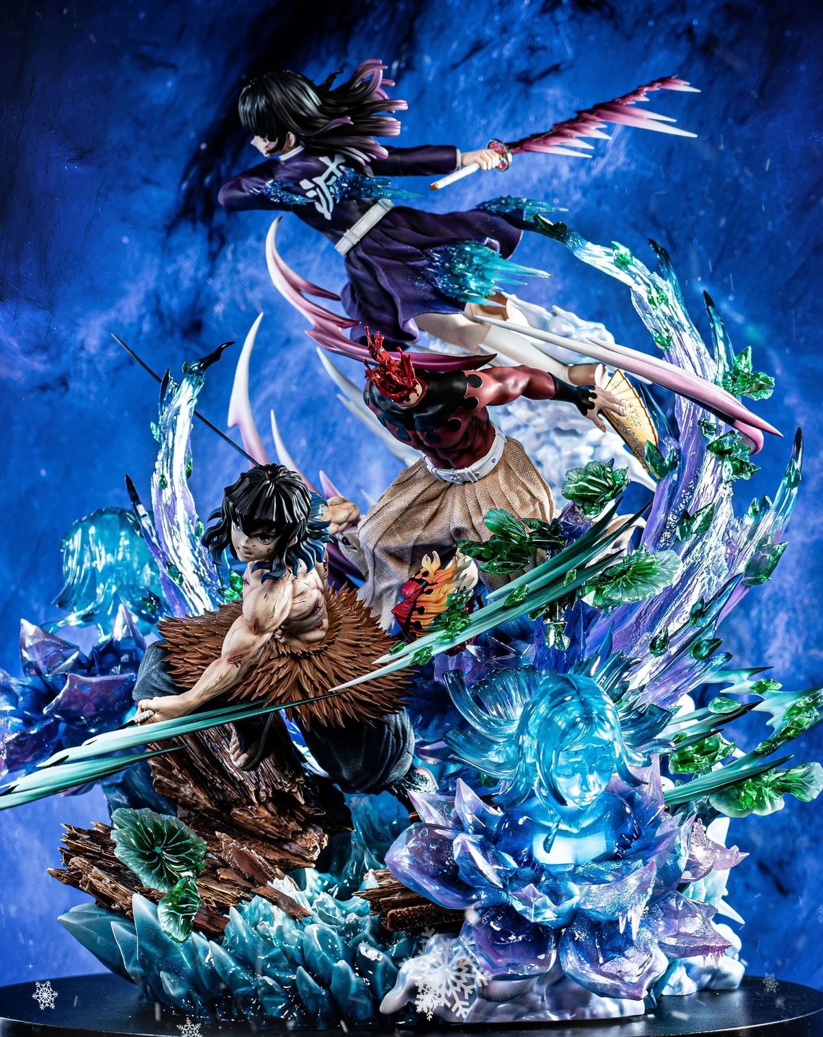 Bond Forger vs Inosuke Hashibira Who Would Win In A Showdown?